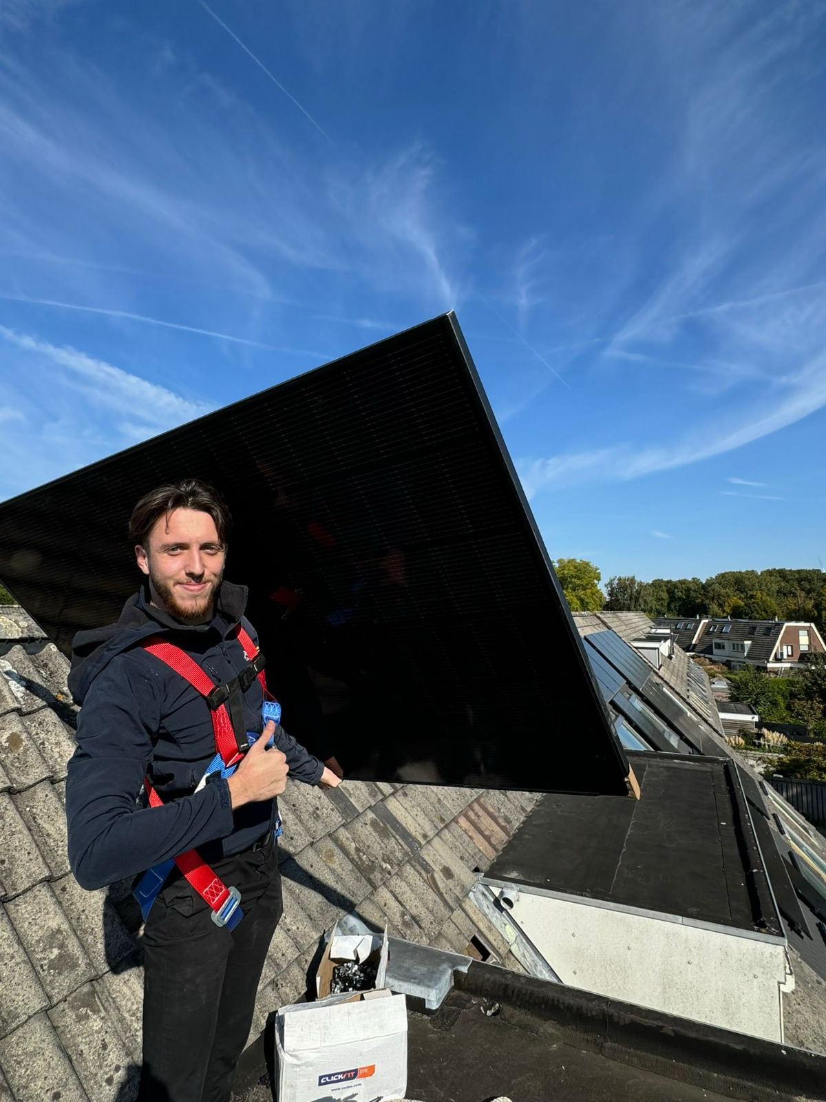 Professionele installatie van zonnepanelen voor duurzame energieopwekking